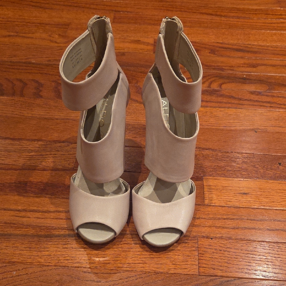 Aldo Cream Peep-Toe Heels